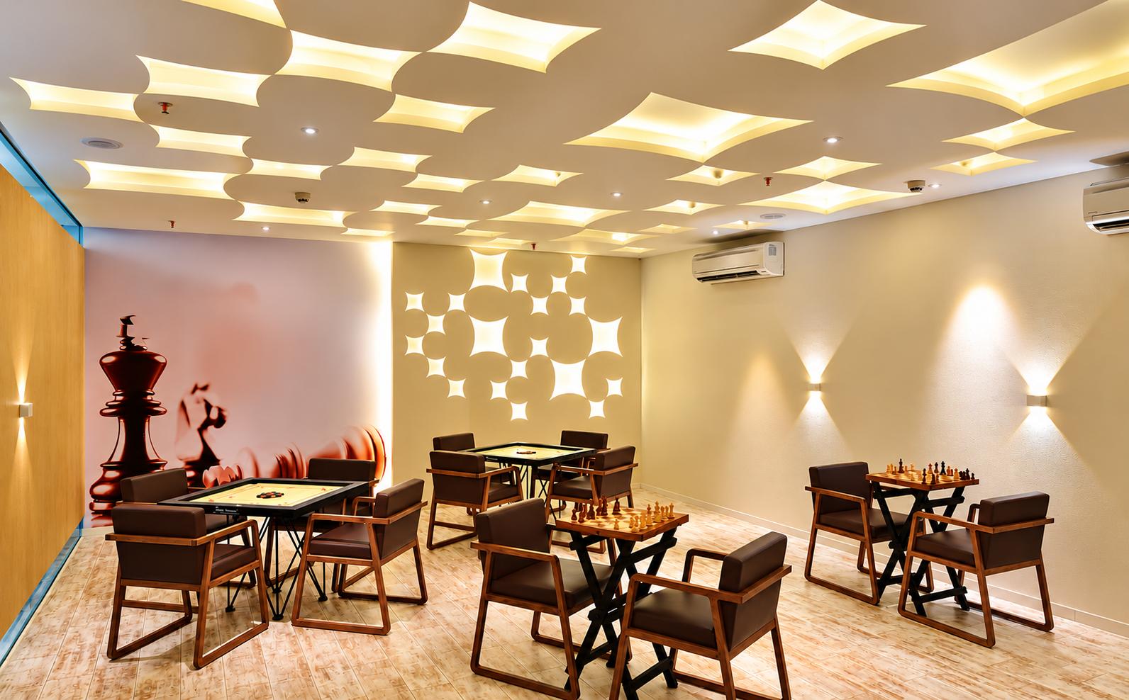 Indoor games at Dosti Mezzo 22, Sion