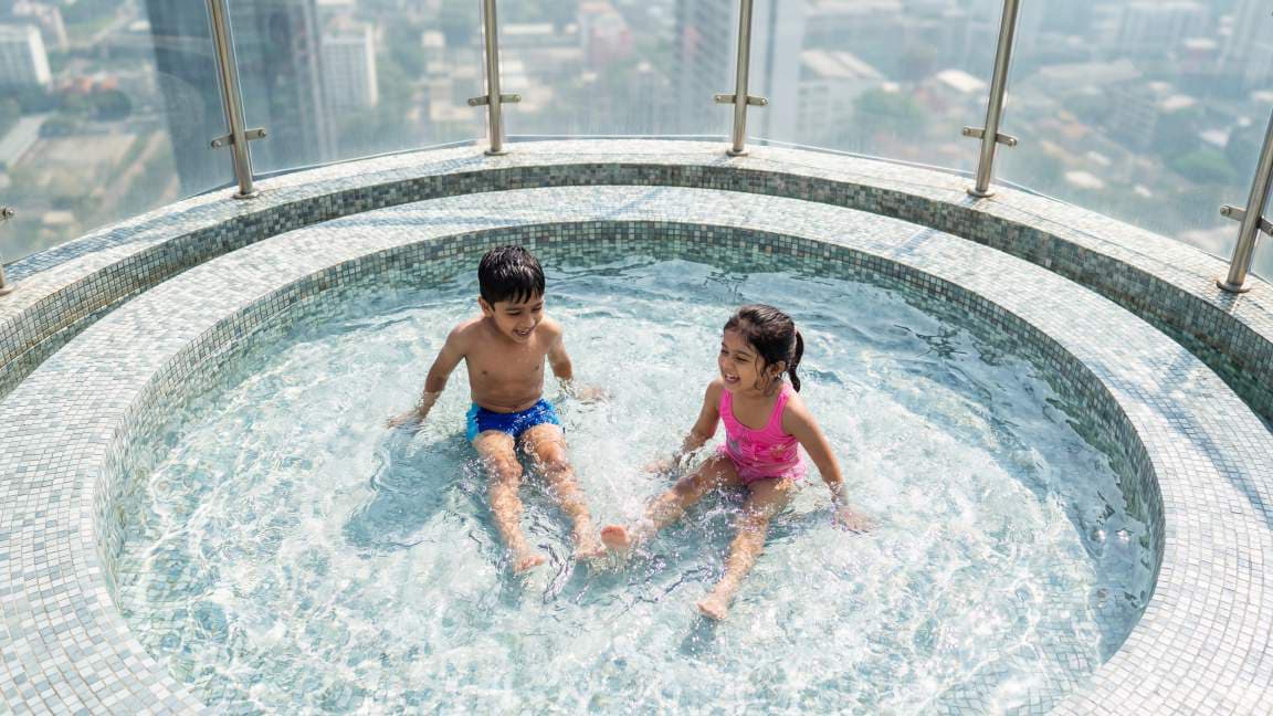 Children's pool at Shapoorji Pallonji Nine Arcs, Santacruz East