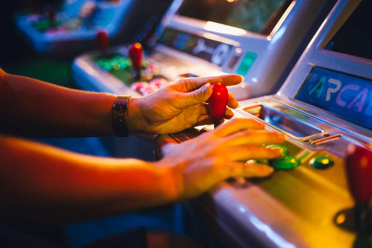 Indoor games at JP The Palace North Garden City, Mira Road East