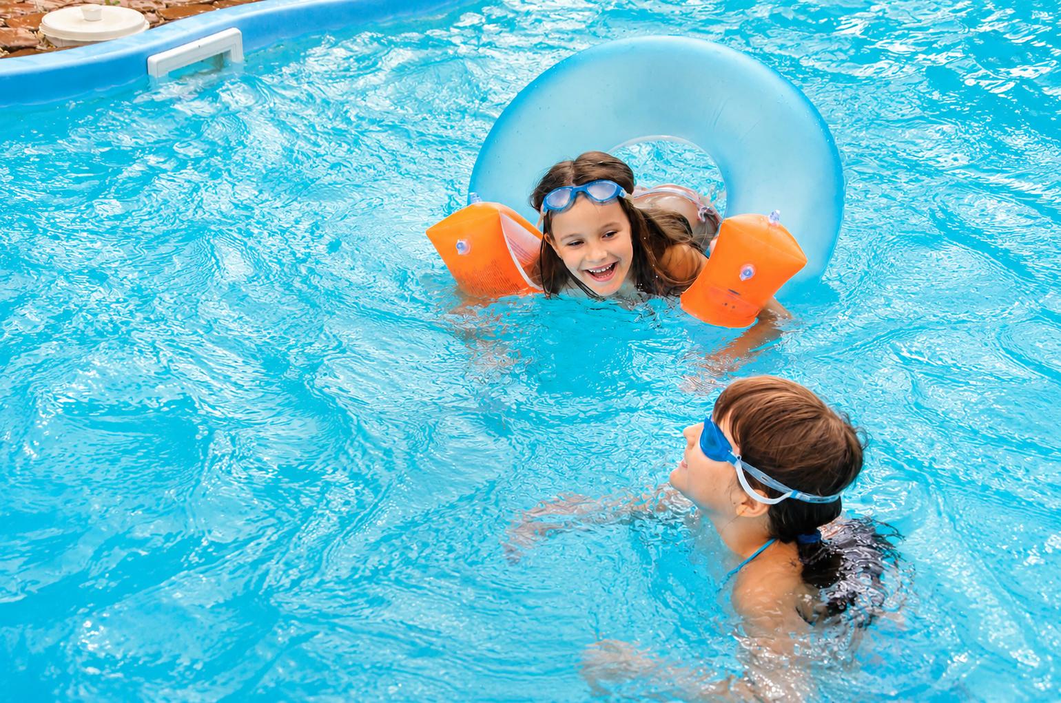 Children's play area at Kalpataru Elegante, Kandivali East